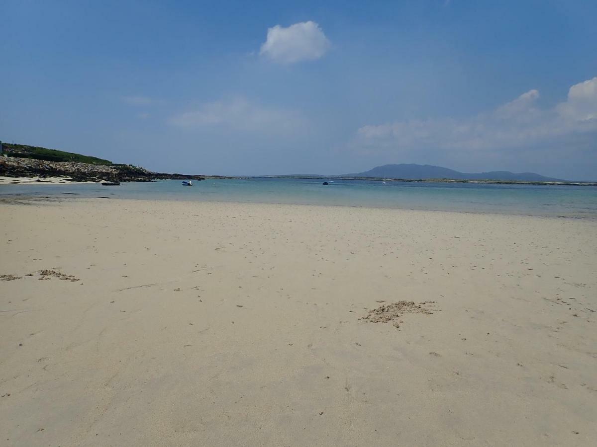 Earls View Pod Hotel Carna Exterior photo